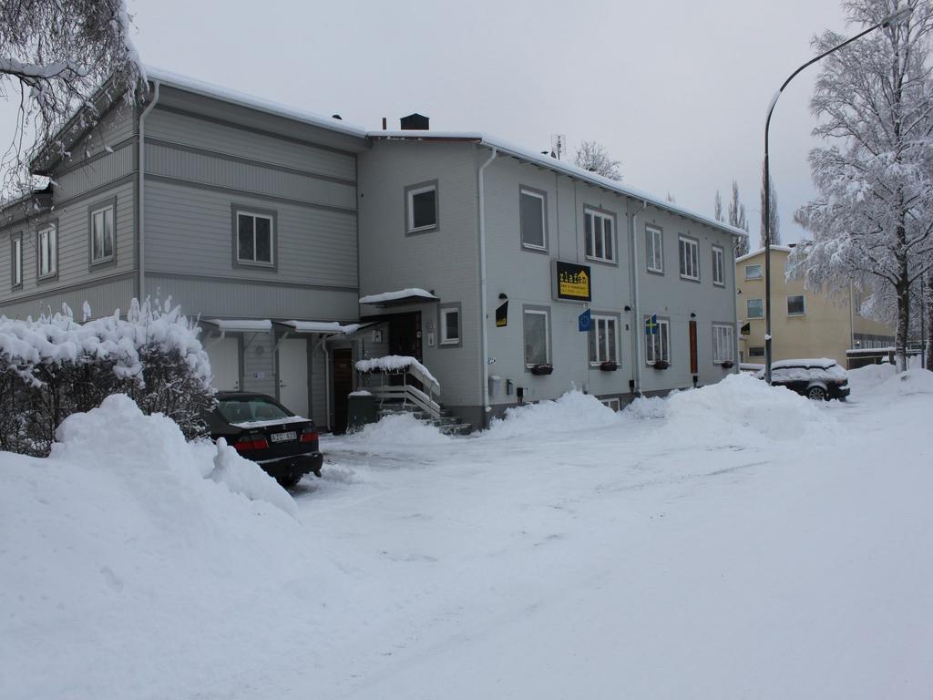 Hotell Zlafen Bed And Breakfast Karlskoga Exterior foto